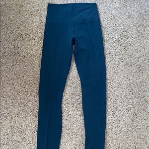 Lululemon Align legging 28' size 4